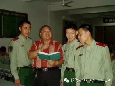 百度胖老师吧上海市公安局轨道交通分局政治处副主任石宇玉老师求救 胖老师是上海拥军模范标兵图片 百度360 ...